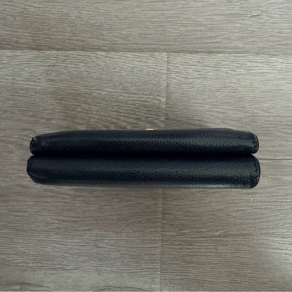 CHANEL COCO Button or COCO Mark Tri Fold Wallet - Picture 5 of 12